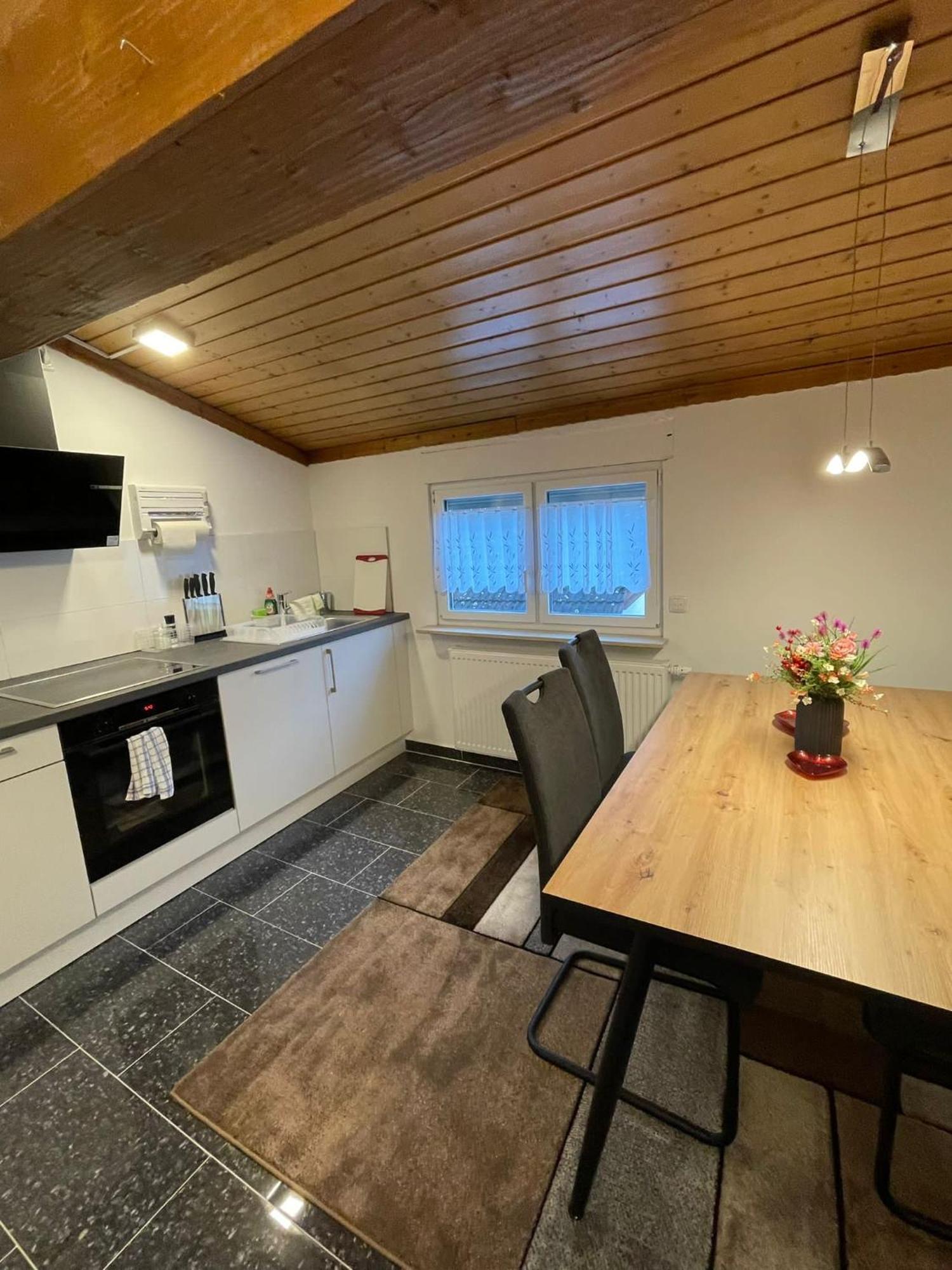 Luis Apartment Ruesselsheim D1 Hassloch  المظهر الخارجي الصورة